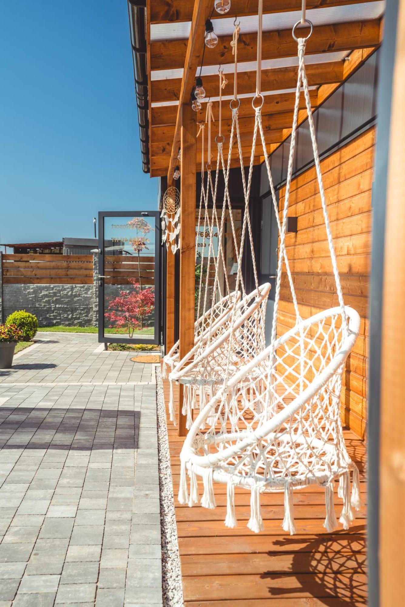 Rresort Holiday Homes Реваль Экстерьер фото